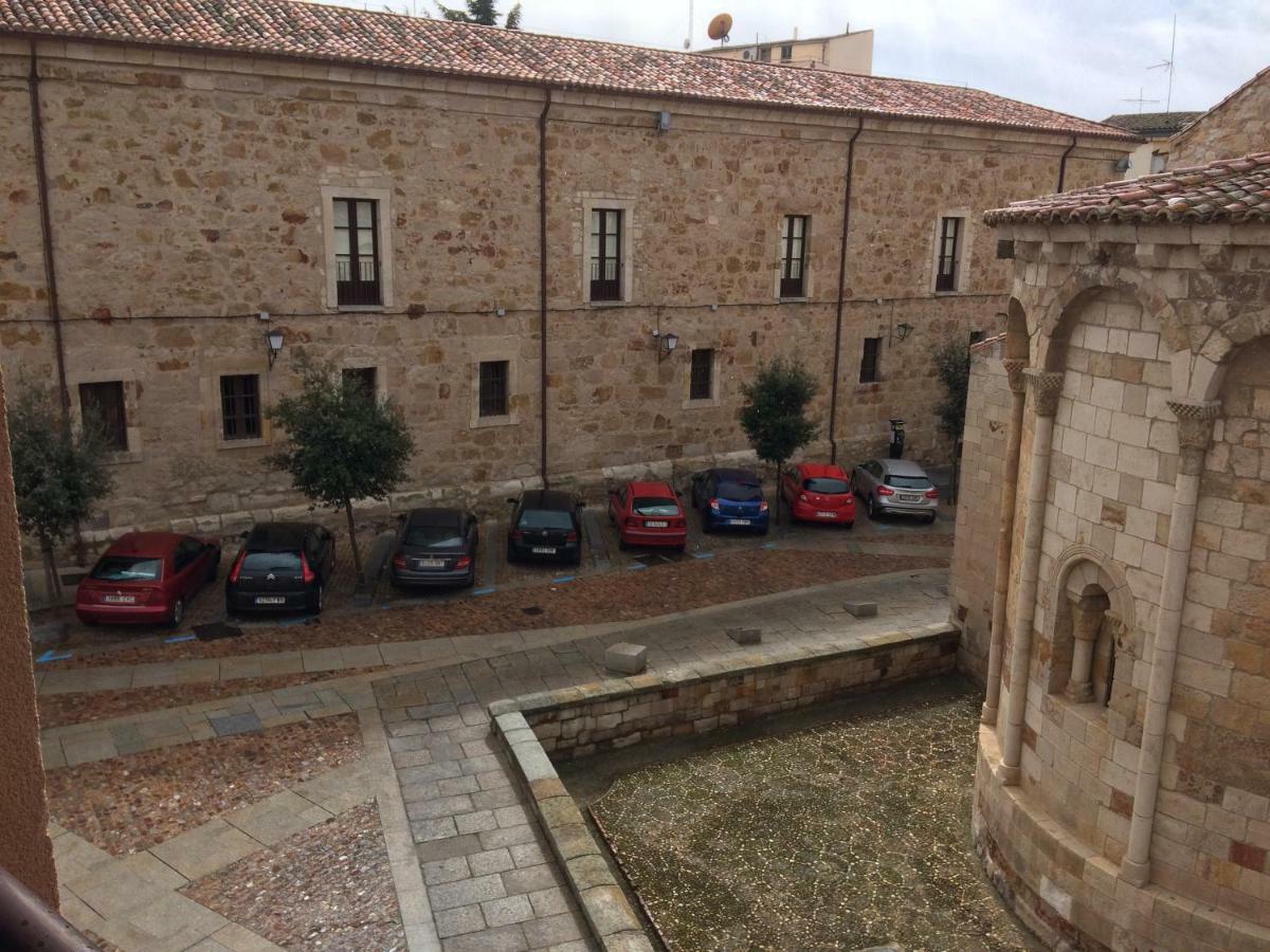 Casa Santa Maria La Nueva Con Aire Acondicionado Leilighet Zamora Eksteriør bilde